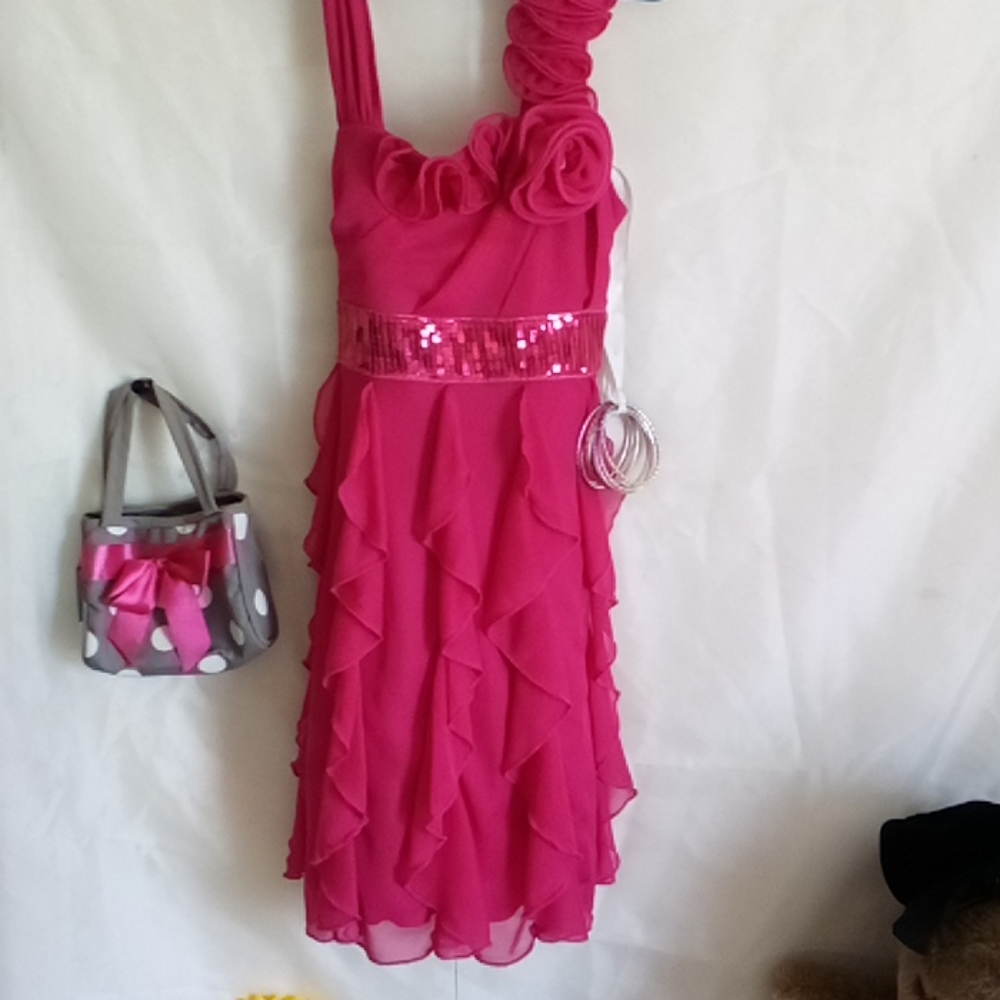 Girls ruffled floral dress